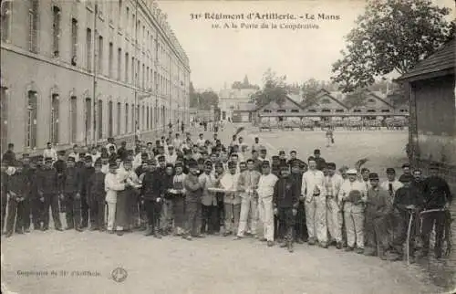 Ak Le Mans Sarthe, 31. Artillerie-Regiment, an der Porte de la Cooperative