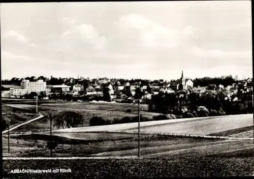 Ak Asbach im Westerwald, Blick auf den Ort mit Kamillus Klinik