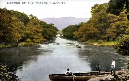 Ak Killarney Irland, Meeting of the Waters, Ruderboot, Brücke