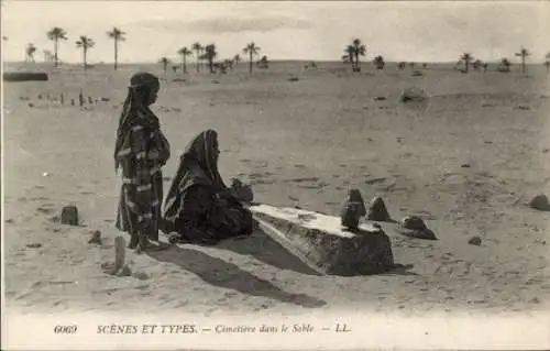 Ak Maghreb, Friedhof im Sand