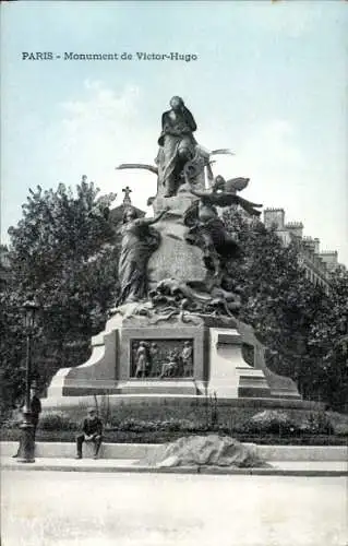 Ak Paris XVIe Passy, Victor-Hugo-Denkmal