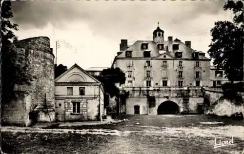 Ak Turquant Maine et Loire, Chateau de la Fessardiere