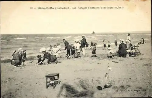 Set von 50 Ak  Riva Bella Menschen am Strand