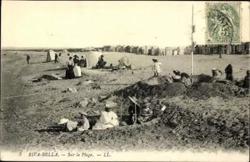 Set von 50 Ak  Riva Bella Menschen am Strand