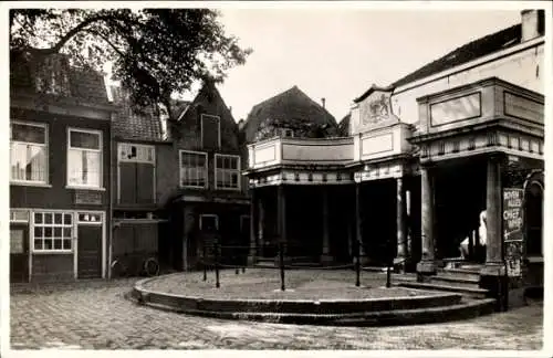 Ak Tiel Gelderland, Vischmarkt