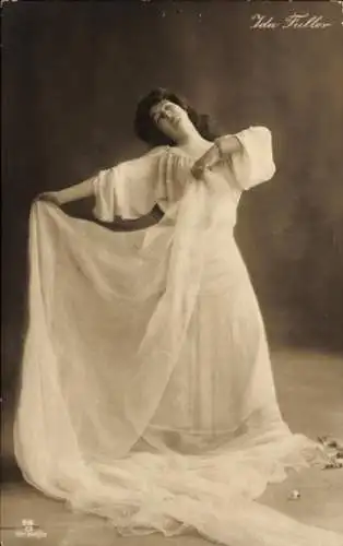 Ak Schauspielerin? Ida Füller, Porträt, Kleid