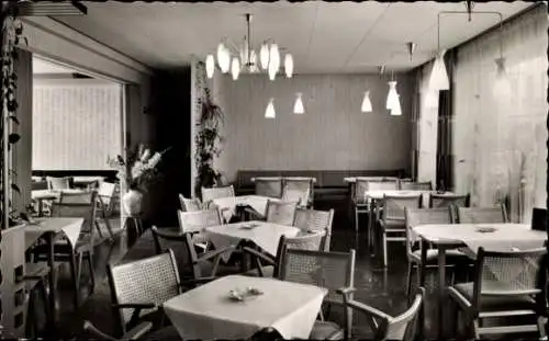 Ak Furtwangen im Schwarzwald, Cafße Konditorei Zuckerle