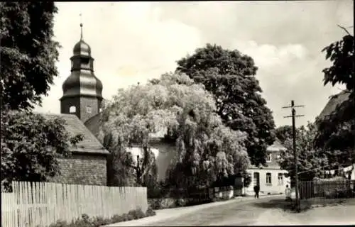 Ak Heindersdorf Wurzbach im Saale Orla Kreis, Dorfstraße, Kirchturm