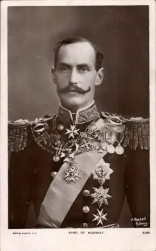 Ak König Haakon VII. von Norwegen, Porträt in Uniform