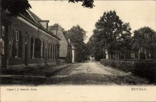 Ak Ruurlo Gelderland, Straße, Wohnhäuser