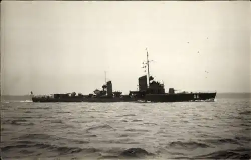 Foto Ak Swinemünde, Deutsches Kriegsschiff, Kaiserliche Marine