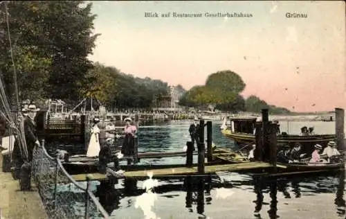 Ak Berlin Köpenick Grünau, Anlegestelle am Restaurant Gesellschaftshaus, Terrasse, Besucher