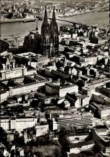 Ak Köln am Rhein, Teilansicht, Dom, Fliegeraufnahme