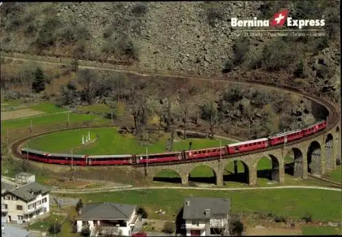 Ak Brusio Kanton Graubünden, Kehrviadukt, Bernina Express der Rhätischen Bahn