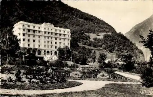 Ak La Lechere les Bains Savoie, Le Parc et l'Hotel Radiana