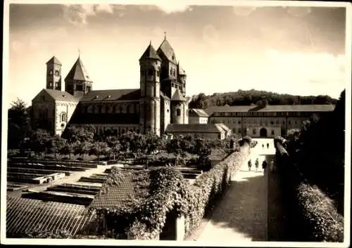 Ak Glees in der Eifel, Abtei Maria Laach, Basilika und Pfortenbau