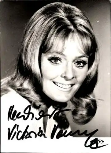 Ak Schauspielerin Victoria Voncampe, Portrait, Autogramm
