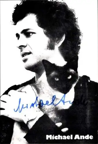 Ak Schauspieler Michael Ande, Portrait, Autogramm, Katze