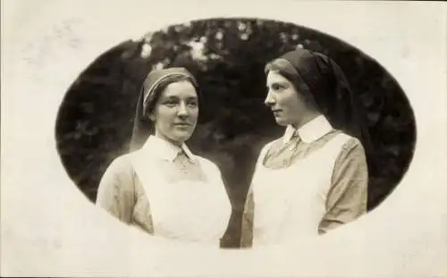 Foto Ak Gleiwitz Oberschlesien, Niederländisches Rotes Kreuz, Krankenschwestern, Cor. de Jonge