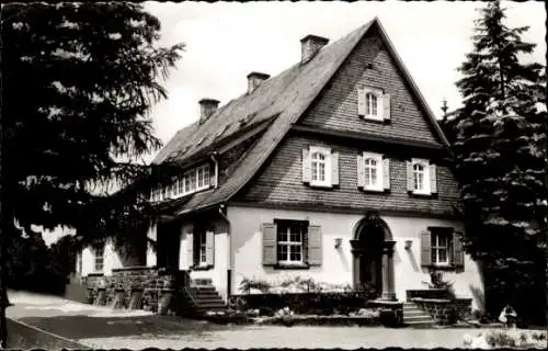 Ak Bigge Olsberg im Sauerland, Haus im Wald