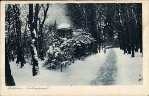 Ak Wiesbaden in Hessen, Nerobergtempel, Schnee