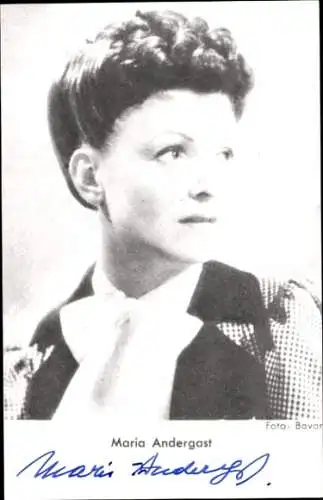 Ak Schauspielerin Maria Andergast, Seitenportrait, Autogramm