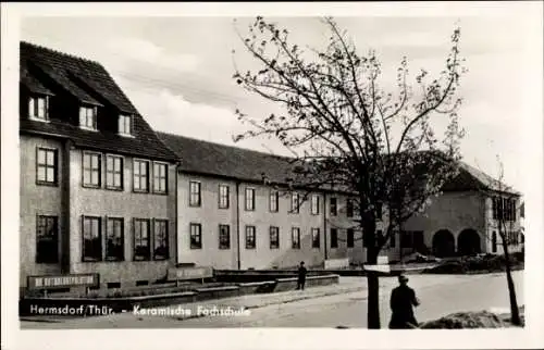 Ak Hermsdorf in Thüringen, Keramische Fachschule