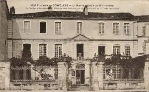 Ak Confolens Charente, Mairie, Grille du XVIII siecle