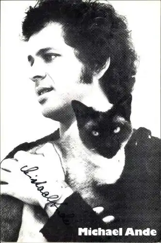 Ak Schauspieler Michael Ande, Portrait, Autogramm, Katze