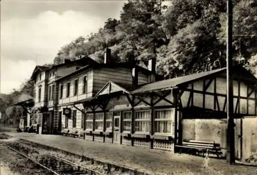 Ak Rochsburg Lunzenau in Sachsen, Bahnhof, Gleisseite