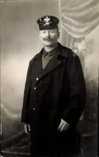 Foto Ak Jena in Thüringen, Deutscher Soldat in Uniform, Landwehr