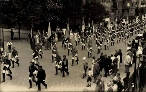 Studentika Foto Ak Jena in Thüringen, Studentischer Umzug zum Bismarck-Turm 1902