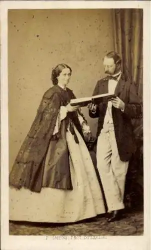 CdV Christian IX, König von Dänemark, Luise Karoline von HEssen, Portrait