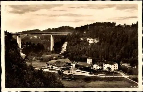 Ak Weyarn Oberbayern, Mangfallbrücke, Reichsautobhan, Gaststätte und Pension Bruckmühle