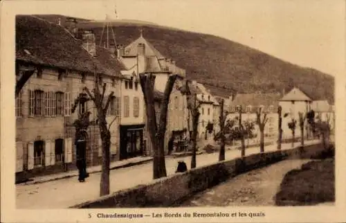 Ak Chaudes Aigues Cantal, les bords du Remontalou, les quais