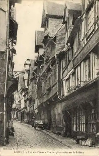 Ak Lisieux Calvados, Rue aux Fevres, Une des plus anciennes de Lisieux