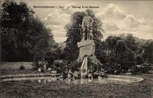 Ak Reinhardsbrunn Friedrichroda im Thüringer Wald, Herzog Ernst Denkmal