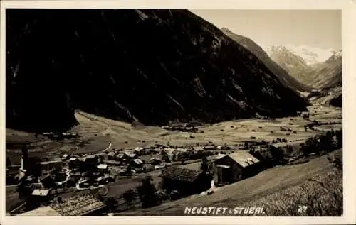 Ak Neustift im Stubaital in Tirol, Totale