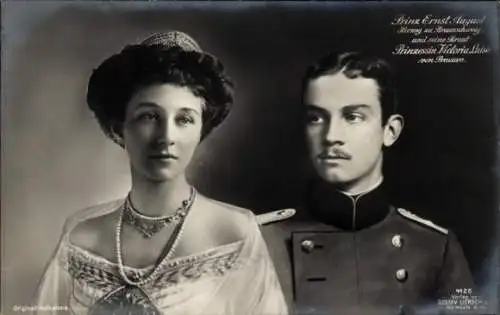 Ak Prinz Ernst August von Braunschweig, Prinzessin Victoria Luise von Preußen