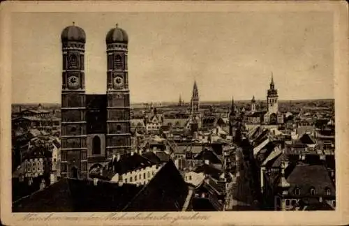 Ak München, Blick von der Michaeliskirche, Frauenkirche