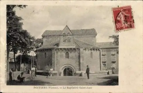 Ak Poitiers Vienne, Baptistere Saint-Jean