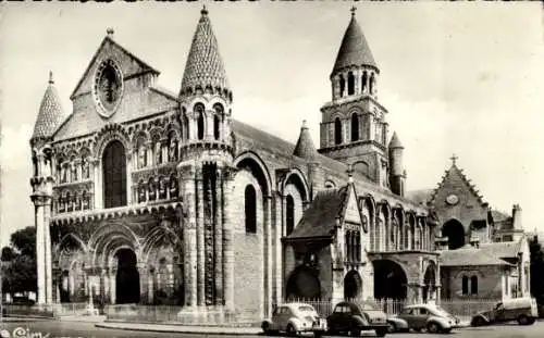 Ak Poitiers Vienne, Notre-Dame La Grande