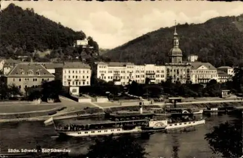 Ak Bad Schandau Sächsische Schweiz, Teilansicht, Dampfer auf der Elbe