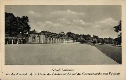 Ak Potsdam, Schloss Sanssouci, Türme der Friedenskirche und der Garnisonkirche