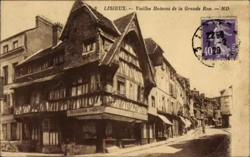 Ak Lisieux Calvados, Vieilles Maisons de la Grande Rue