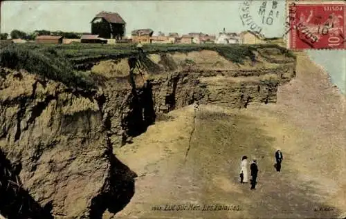 Ak Luc sur Mer Calvados, Les Falaises