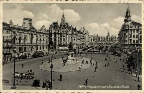 Ak Porto Portugal, Freiheitsplatz, Denkmal