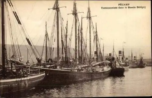 Set von 105 Ak Fécamp Seine Maritime