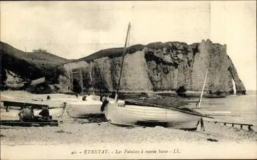 Set von 79 Ak Étretat Seine Maritime