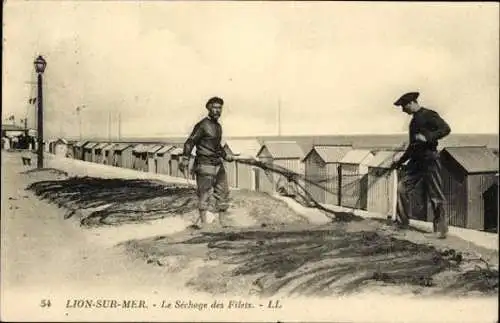 Set von 41 Ak Lion sur Mer Calvados